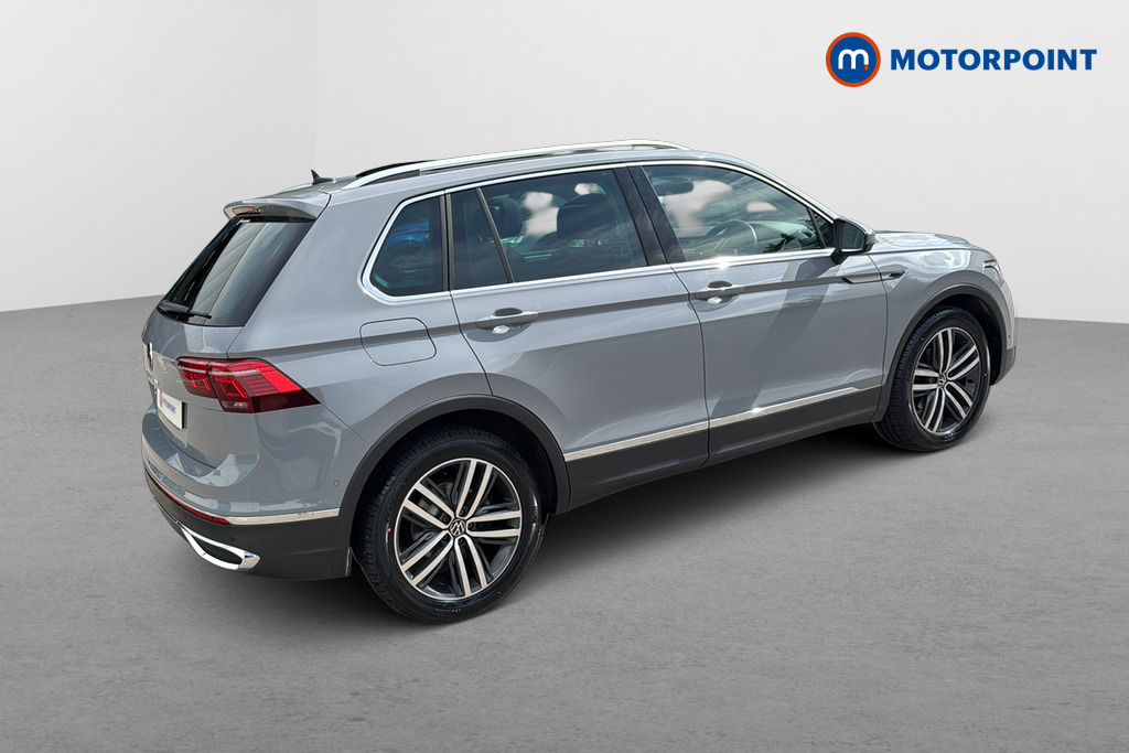 Volkswagen Tiguan Elegance Automatic Petrol SUV - Stock Number (1641322) - Passenger side rear corner