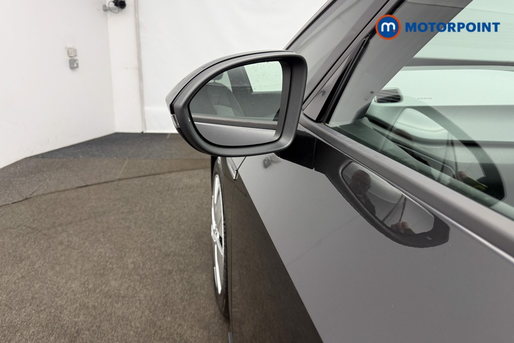 Volkswagen Id.3 Family Pro Automatic Electric Hatchback - Stock Number (1641610) - 30th supplementary image