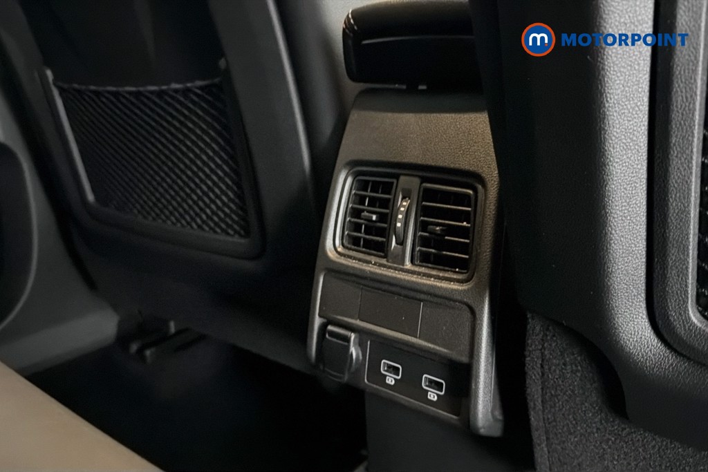 Renault Arkana R.S. Line Automatic Petrol-Electric Hybrid SUV - Stock Number (1641650) - 30th supplementary image