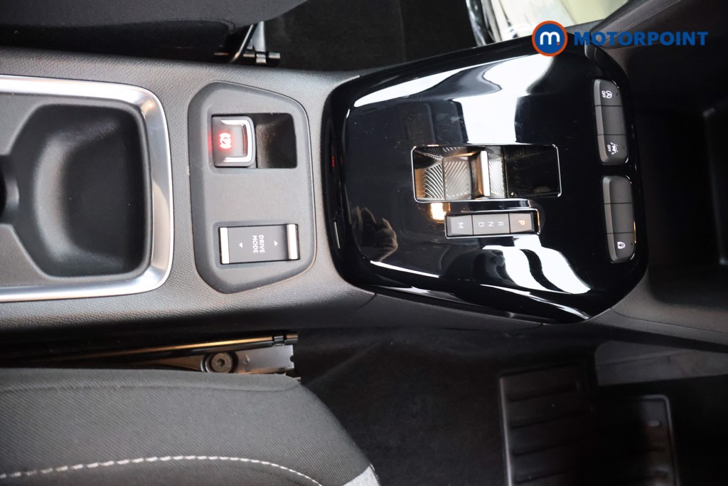 Vauxhall Corsa Design Automatic Petrol Hatchback - Stock Number (1642112) - 8th supplementary image
