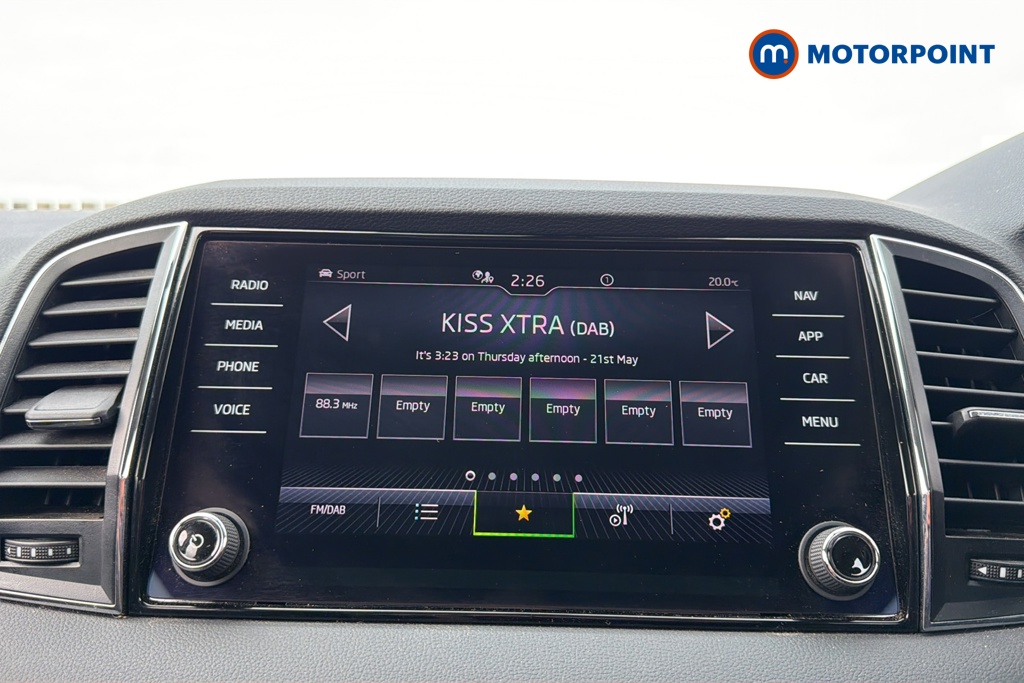 Skoda Karoq Se L Automatic Petrol SUV - Stock Number (1642160) - 8th supplementary image