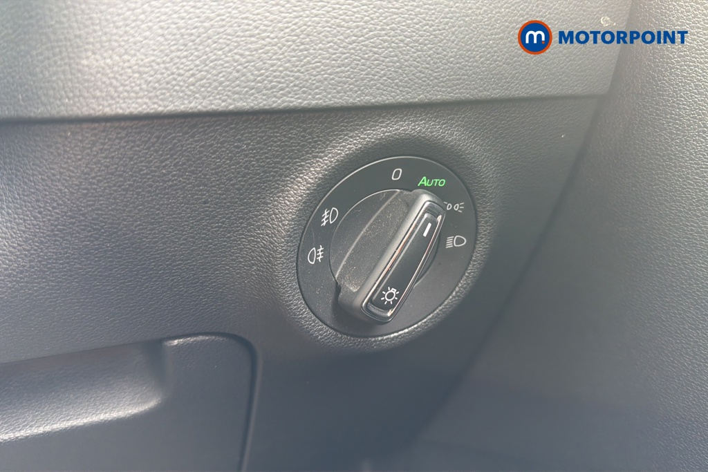 Skoda Karoq Se L Automatic Petrol SUV - Stock Number (1642160) - 11th supplementary image