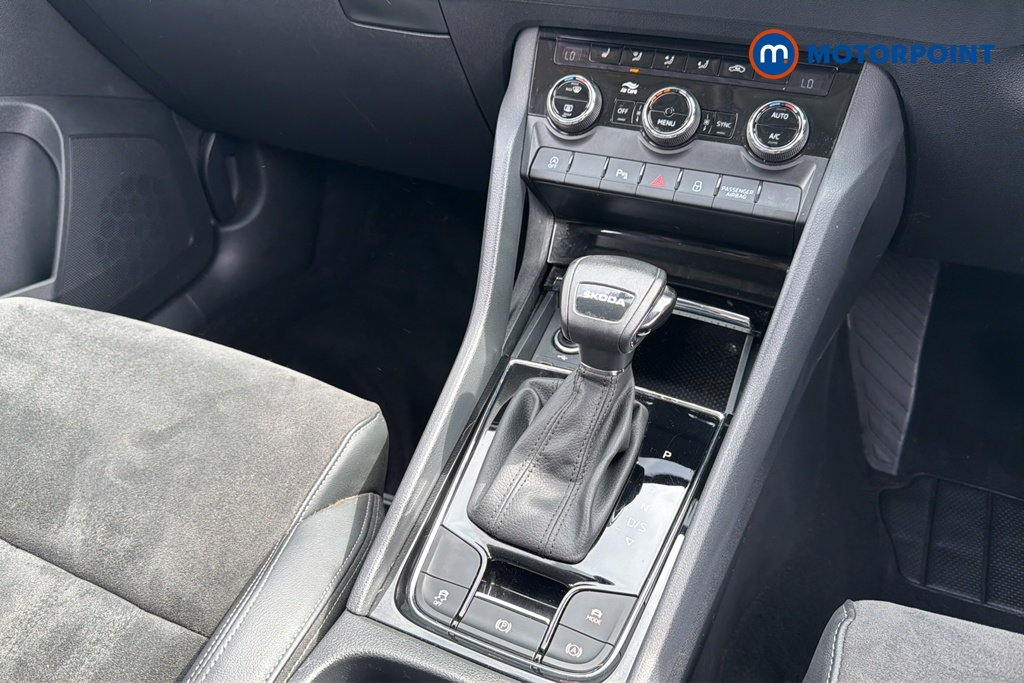 Skoda Karoq Se L Automatic Petrol SUV - Stock Number (1642160) - 15th supplementary image