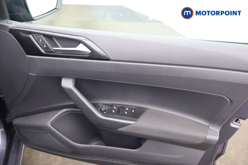 Volkswagen Polo Life Automatic Petrol Hatchback - Stock Number (1642260) - 11th supplementary image
