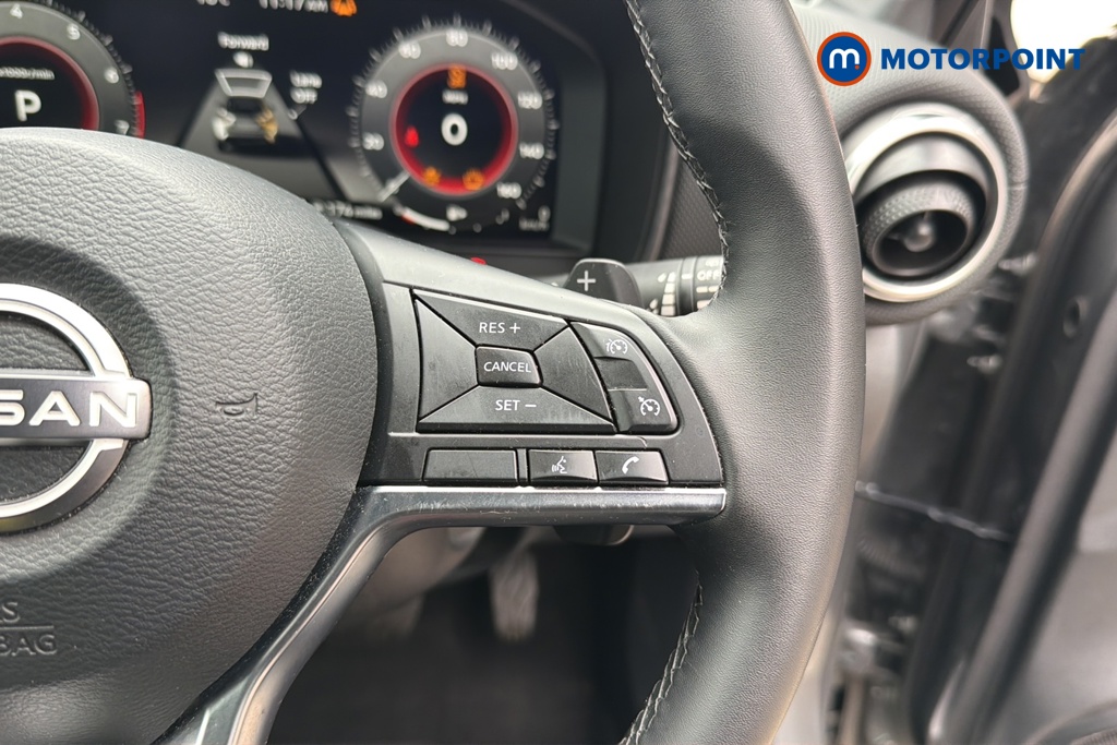 Nissan Juke N-Connecta Automatic Petrol SUV - Stock Number (1642439) - 3rd supplementary image