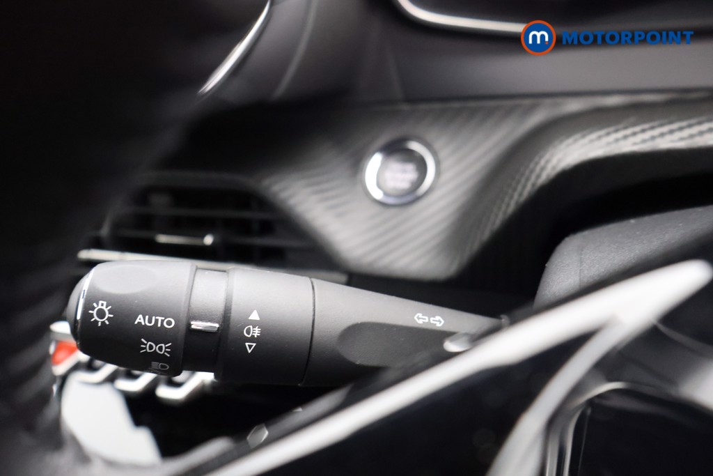 Peugeot 2008 Allure Manual Petrol SUV - Stock Number (1642547) - 5th supplementary image