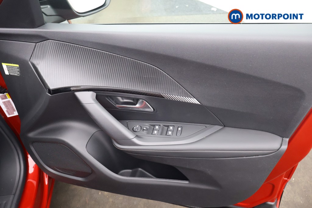 Peugeot 2008 Allure Manual Petrol SUV - Stock Number (1642547) - 11th supplementary image