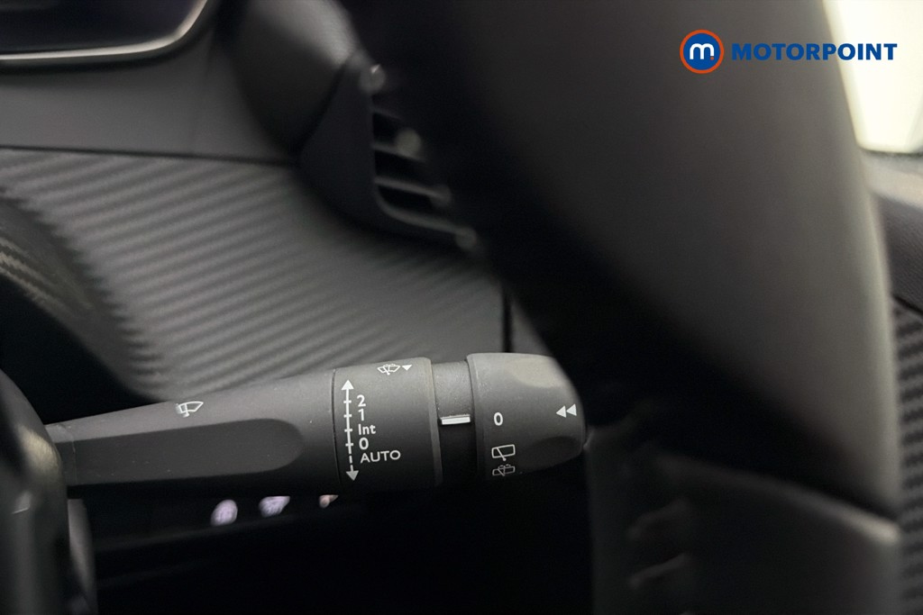 Peugeot 208 Allure Manual Petrol Hatchback - Stock Number (1642576) - 7th supplementary image