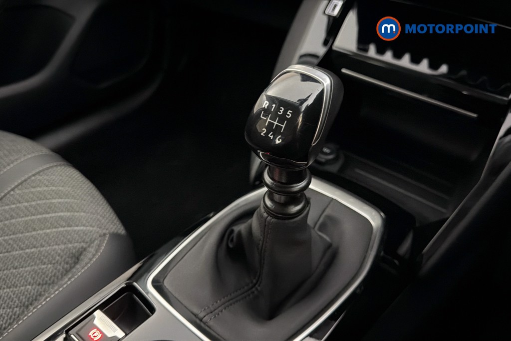 Peugeot 208 Allure Manual Petrol Hatchback - Stock Number (1642576) - 15th supplementary image