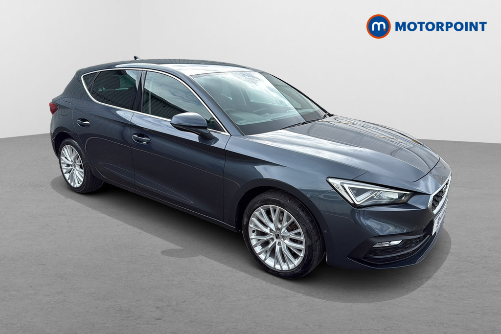 Seat Leon Xcellence Automatic Petrol Plug-In Hybrid Hatchback - Stock Number (1643176) - Drivers side front corner