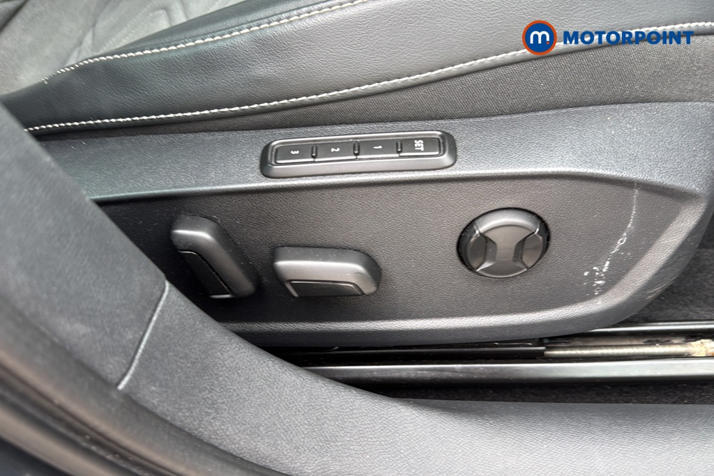 Seat Leon Xcellence Automatic Petrol Plug-In Hybrid Hatchback - Stock Number (1643176) - 23rd supplementary image