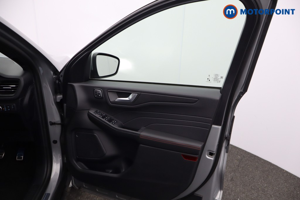 Ford Kuga St-Line Automatic Petrol-Electric Hybrid SUV - Stock Number (1643229) - 16th supplementary image
