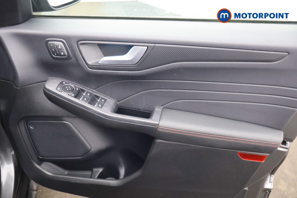 Ford Kuga St-Line Automatic Petrol-Electric Hybrid SUV - Stock Number (1643239) - 11th supplementary image