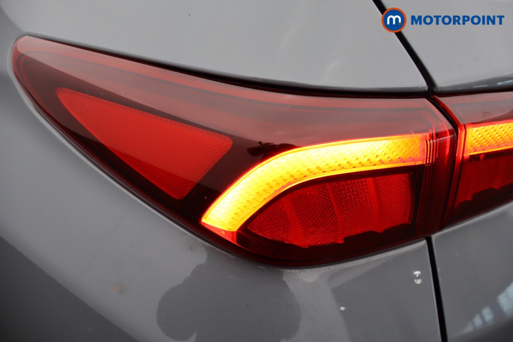 Hyundai Kona Premium Automatic Petrol-Electric Hybrid SUV - Stock Number (1643290) - 25th supplementary image