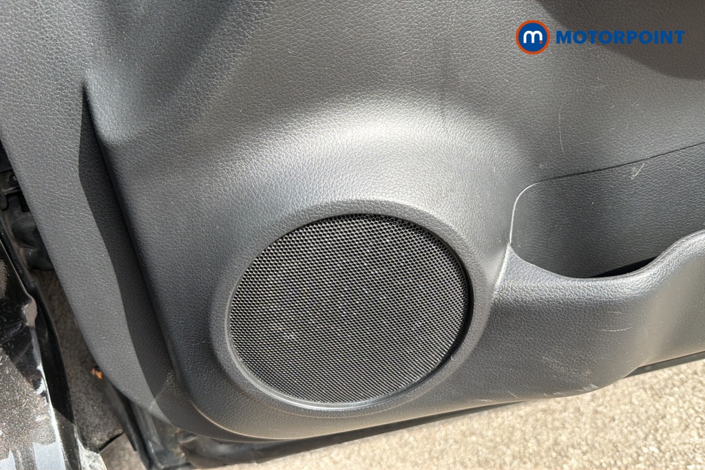 Nissan Qashqai Acenta Premium Manual Petrol SUV - Stock Number (1643337) - 21st supplementary image