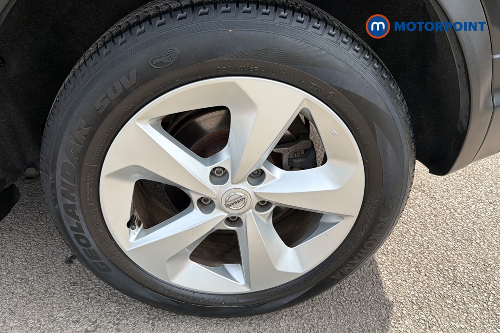 Nissan Qashqai Acenta Premium Manual Petrol SUV - Stock Number (1643337) - 44th supplementary image