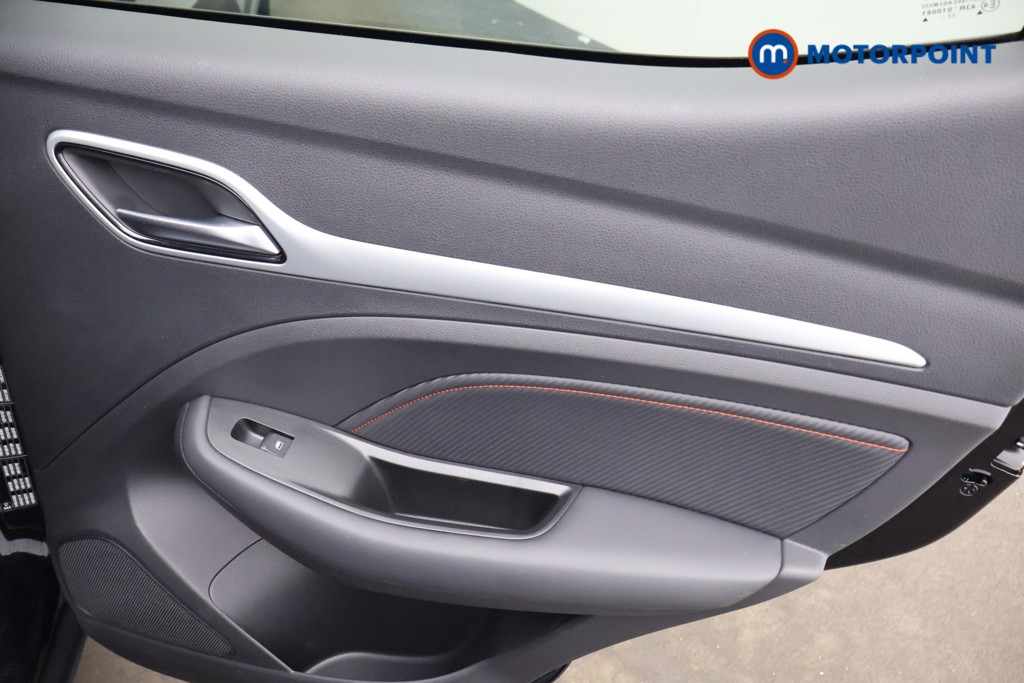 Mg Motor Uk ZS Trophy Ev Automatic Electric SUV - Stock Number (1643438) - 16th supplementary image