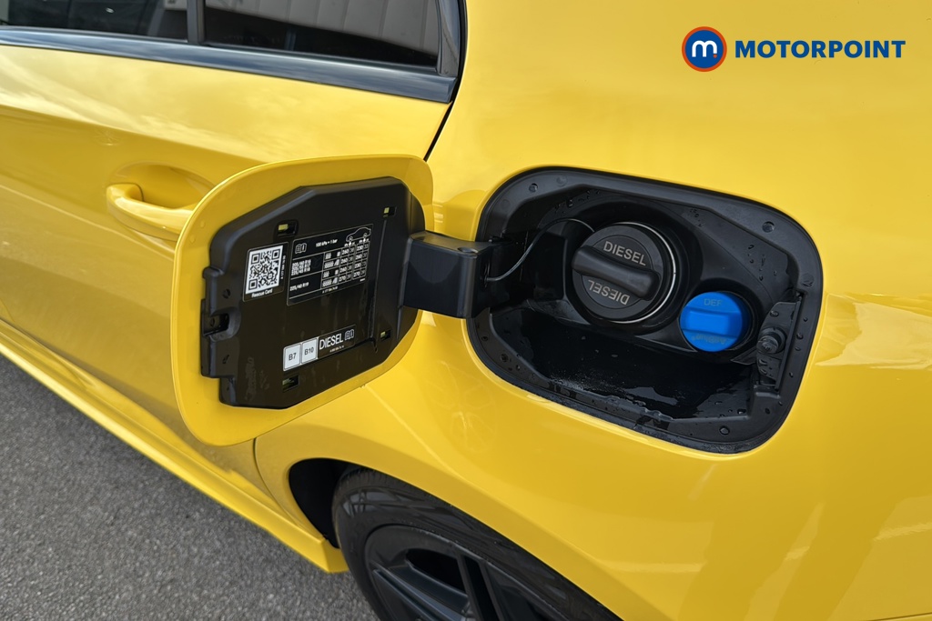Mercedes-Benz A Class Amg Line Automatic Diesel Hatchback - Stock Number (1643493) - 41st supplementary image