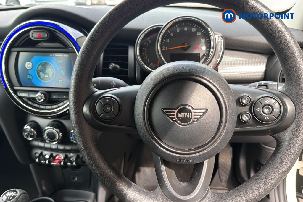 Mini Hatchback Cooper Classic Manual Petrol Hatchback - Stock Number (1643551) - 2nd supplementary image
