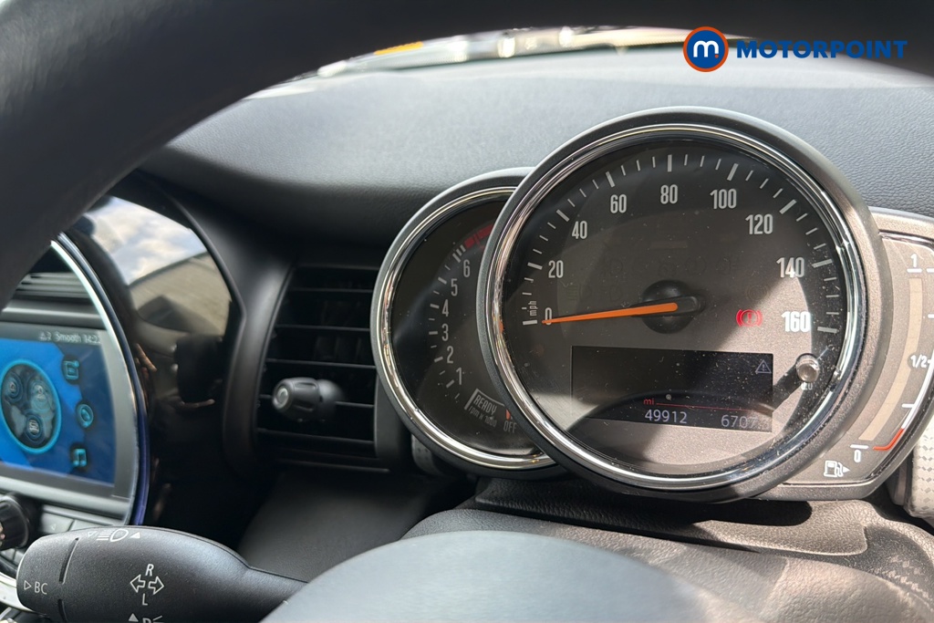 Mini Hatchback Cooper Classic Manual Petrol Hatchback - Stock Number (1643551) - 7th supplementary image