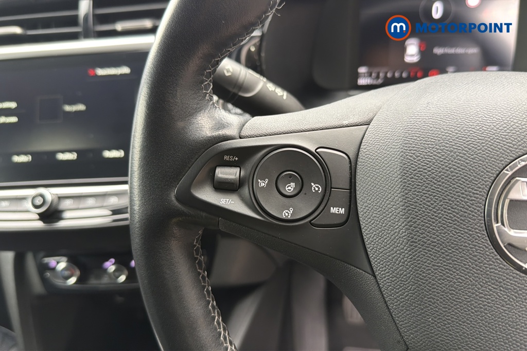 Vauxhall Corsa Elite Nav Premium Manual Petrol Hatchback - Stock Number (1643602) - 4th supplementary image