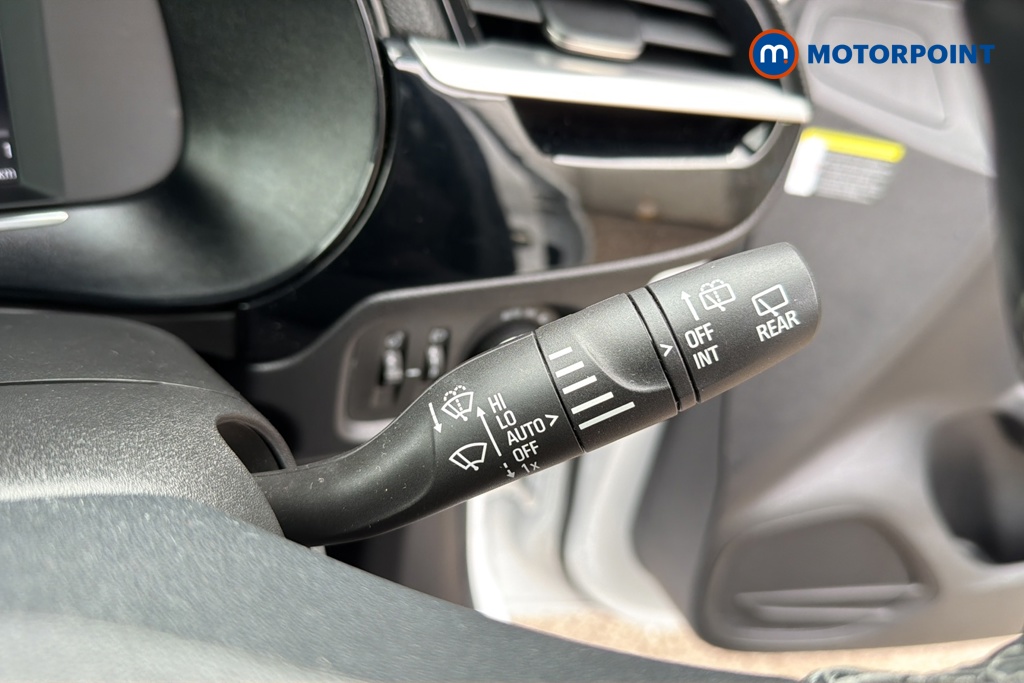 Vauxhall Corsa Elite Nav Premium Manual Petrol Hatchback - Stock Number (1643602) - 6th supplementary image