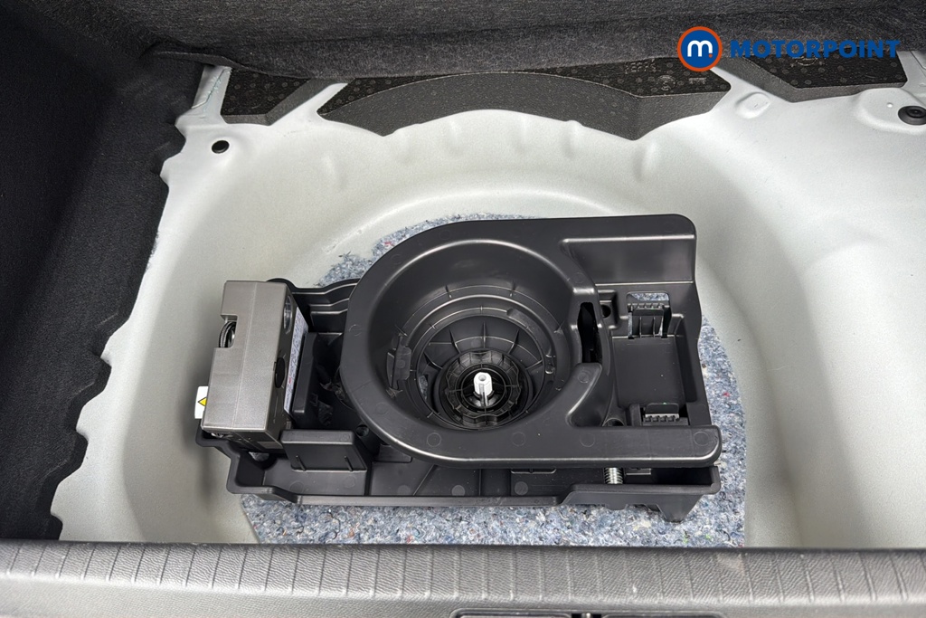 Vauxhall Corsa Elite Nav Premium Manual Petrol Hatchback - Stock Number (1643602) - 33rd supplementary image