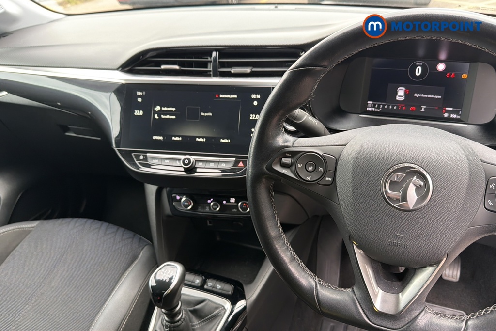 Vauxhall Corsa Elite Nav Premium Manual Petrol Hatchback - Stock Number (1643602) - 1st supplementary image