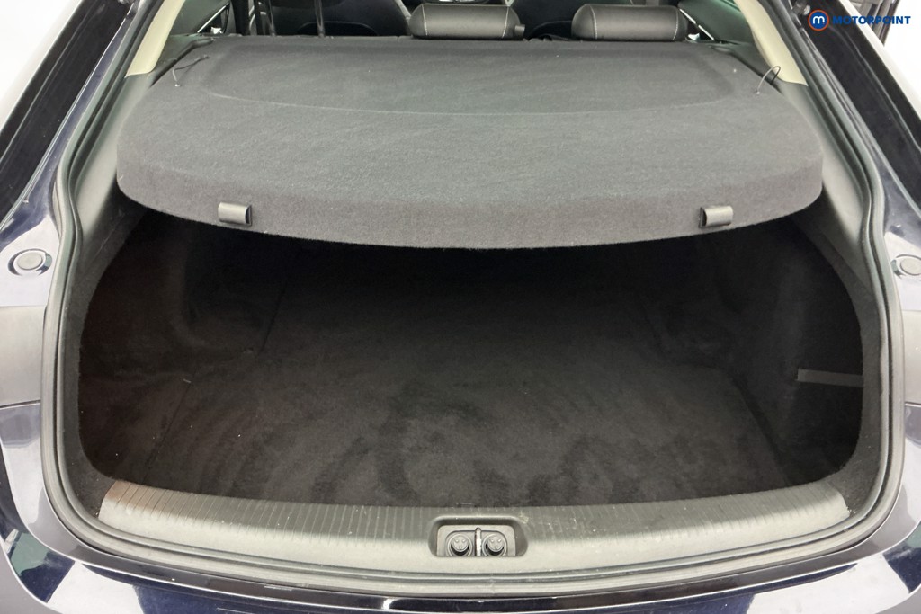 Vauxhall Insignia Elite Manual Petrol Hatchback - Stock Number (1643640) - 3rd supplementary image