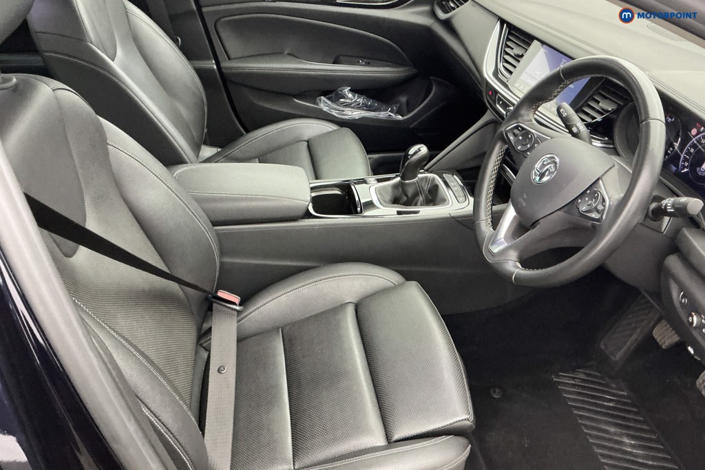 Vauxhall Insignia Elite Manual Petrol Hatchback - Stock Number (1643640) - 5th supplementary image