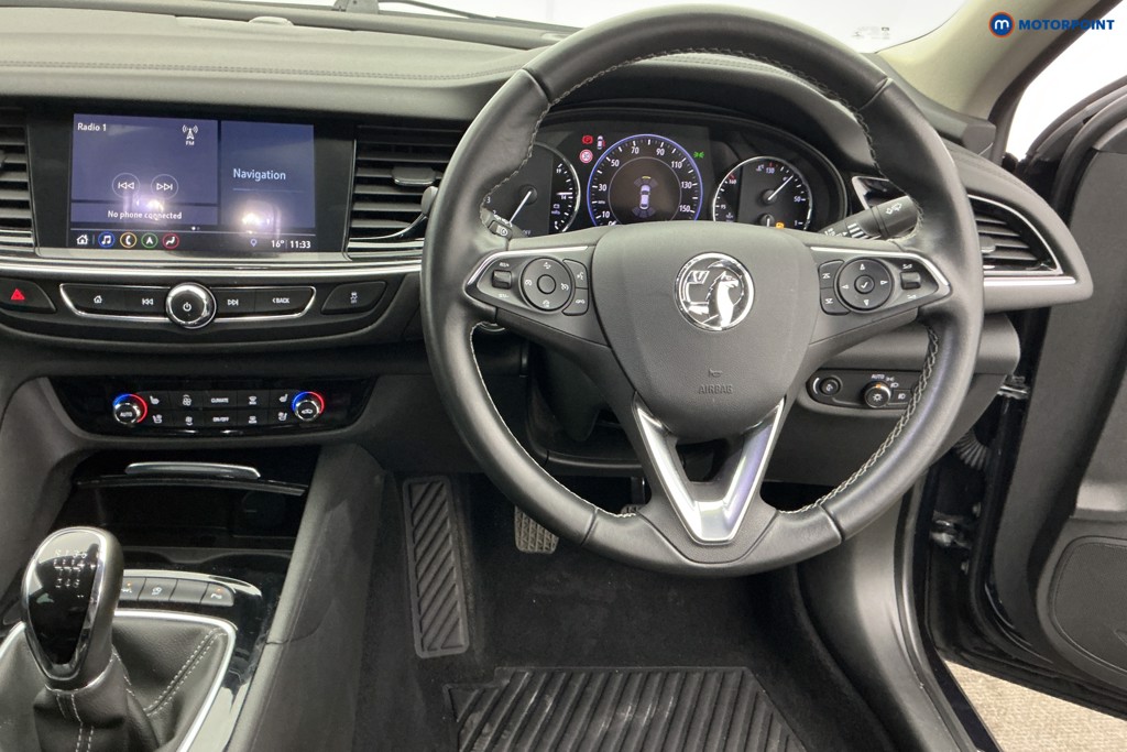 Vauxhall Insignia Elite Manual Petrol Hatchback - Stock Number (1643640) - 6th supplementary image