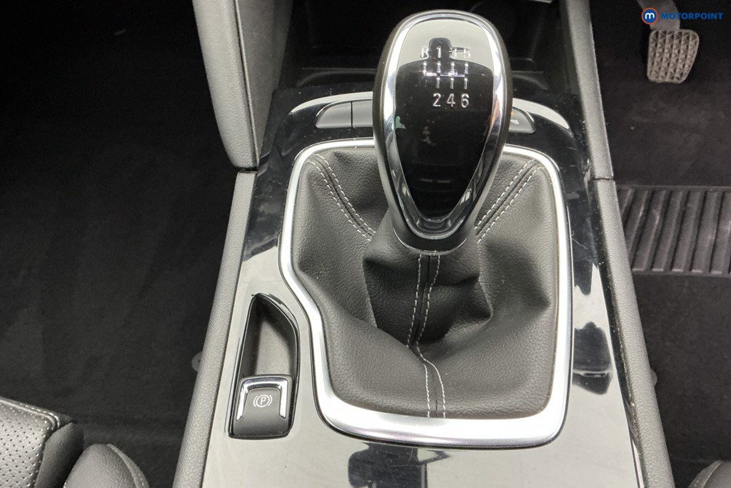 Vauxhall Insignia Elite Manual Petrol Hatchback - Stock Number (1643640) - 12th supplementary image