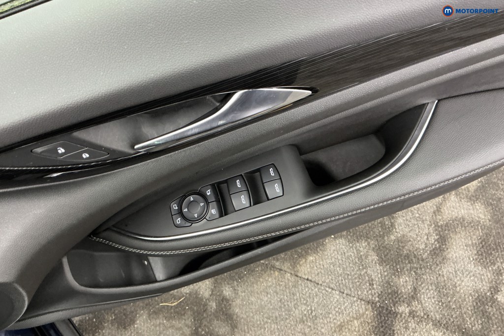 Vauxhall Insignia Elite Manual Petrol Hatchback - Stock Number (1643640) - 19th supplementary image