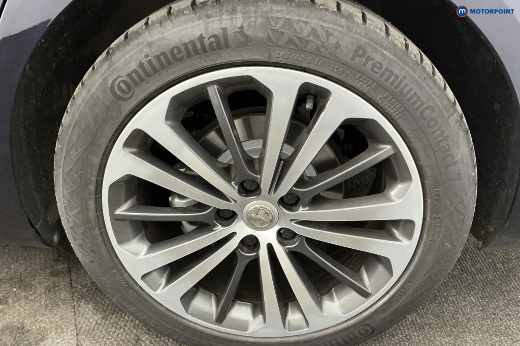 Vauxhall Insignia Elite Manual Petrol Hatchback - Stock Number (1643640) - 32nd supplementary image