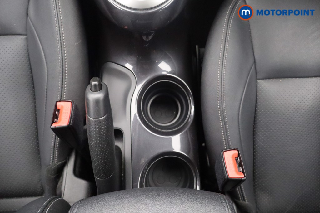 Nissan Juke Tekna Manual Petrol SUV - Stock Number (1644218) - 6th supplementary image