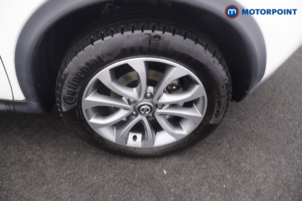 Nissan Juke Tekna Manual Petrol SUV - Stock Number (1644218) - 36th supplementary image