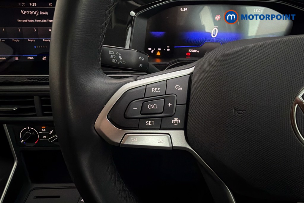 Volkswagen Polo Life Manual Petrol Hatchback - Stock Number (1644275) - 3rd supplementary image