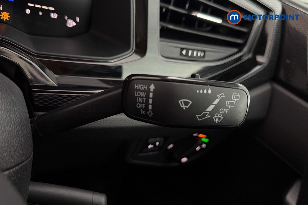 Volkswagen Polo Life Manual Petrol Hatchback - Stock Number (1644275) - 7th supplementary image