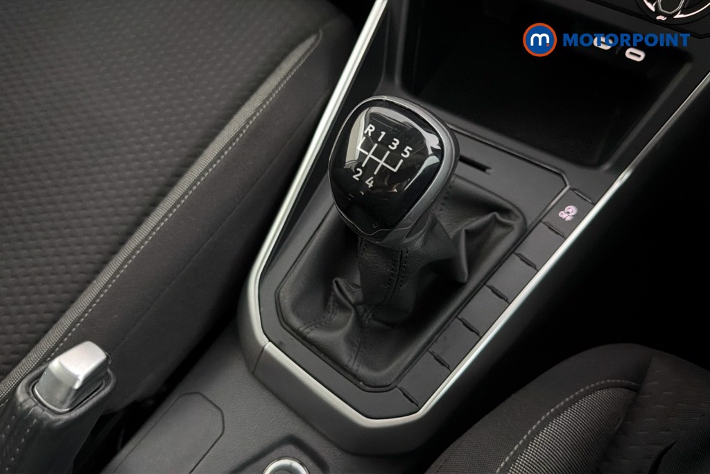 Volkswagen Polo Life Manual Petrol Hatchback - Stock Number (1644275) - 15th supplementary image