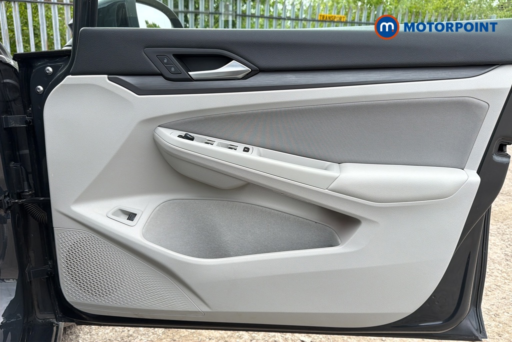 Volkswagen Golf Style Automatic Petrol Plug-In Hybrid Hatchback - Stock Number (1644394) - 18th supplementary image