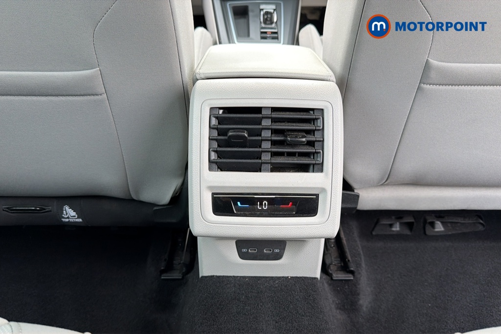 Volkswagen Golf Style Automatic Petrol Plug-In Hybrid Hatchback - Stock Number (1644394) - 28th supplementary image
