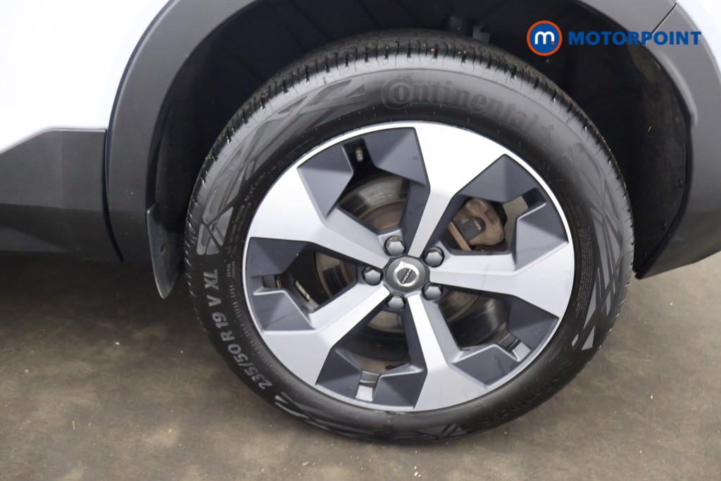 Volvo Xc40 Plus Automatic Petrol SUV - Stock Number (1644413) - 23rd supplementary image