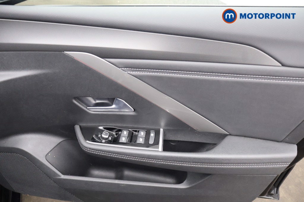 Vauxhall Astra GS Manual Petrol Hatchback - Stock Number (1644430) - 11th supplementary image