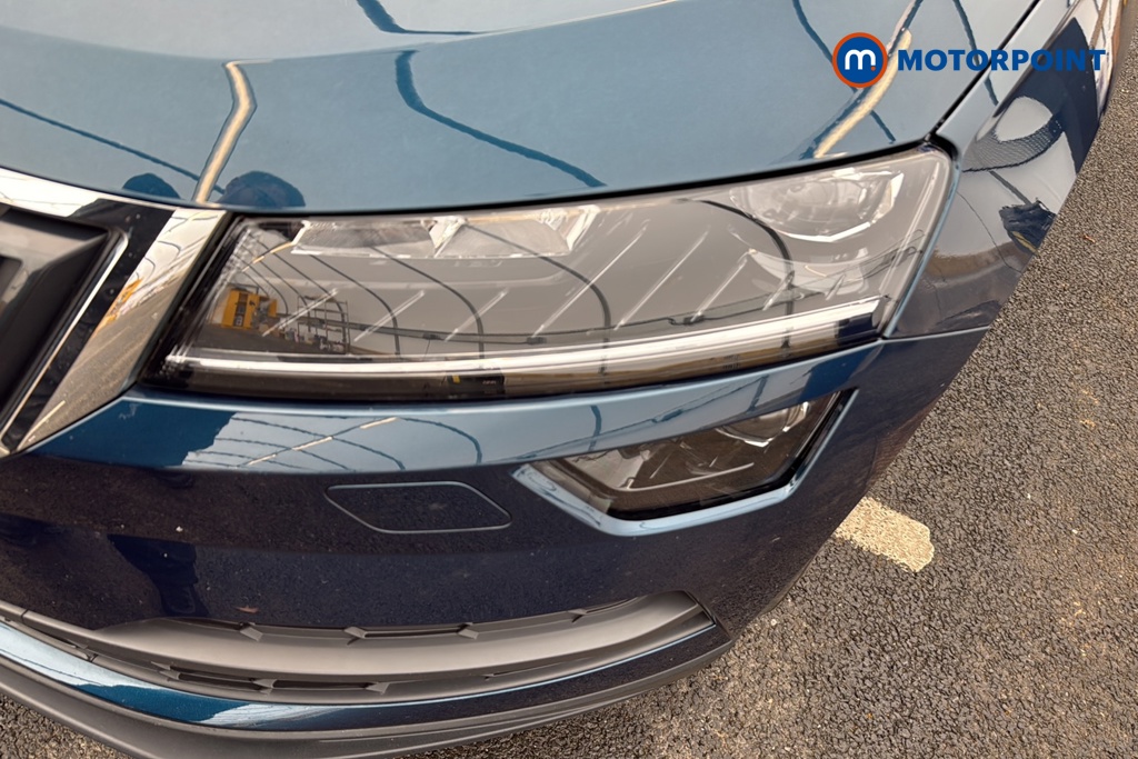 Skoda Karoq Se L Automatic Petrol SUV - Stock Number (1644455) - 42nd supplementary image