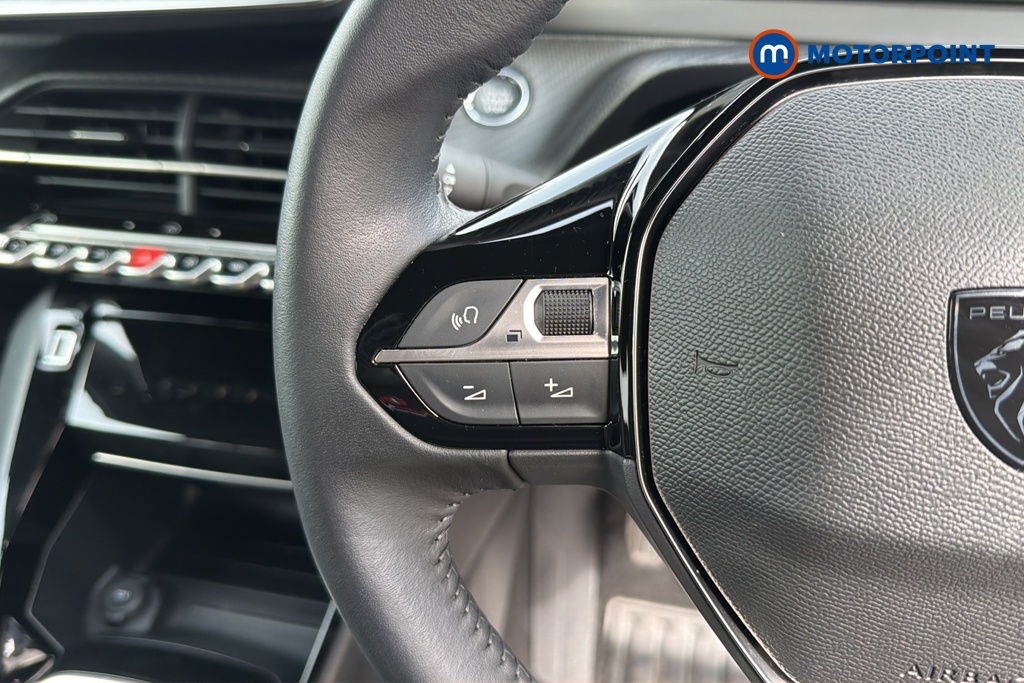 Peugeot 2008 Allure Manual Petrol SUV - Stock Number (1644490) - 4th supplementary image