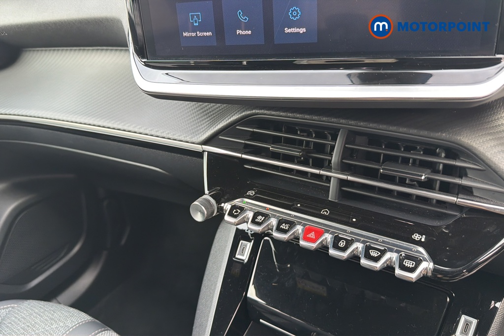 Peugeot 2008 Allure Manual Petrol SUV - Stock Number (1644490) - 12th supplementary image