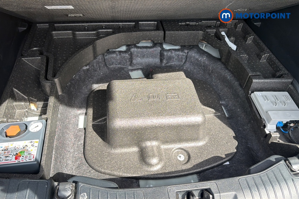 Ford Kuga St-Line Automatic Petrol-Electric Hybrid SUV - Stock Number (1644502) - 33rd supplementary image