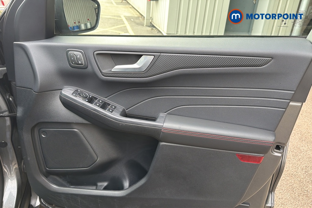 Ford Kuga St-Line Automatic Petrol-Electric Hybrid SUV - Stock Number (1644504) - 18th supplementary image