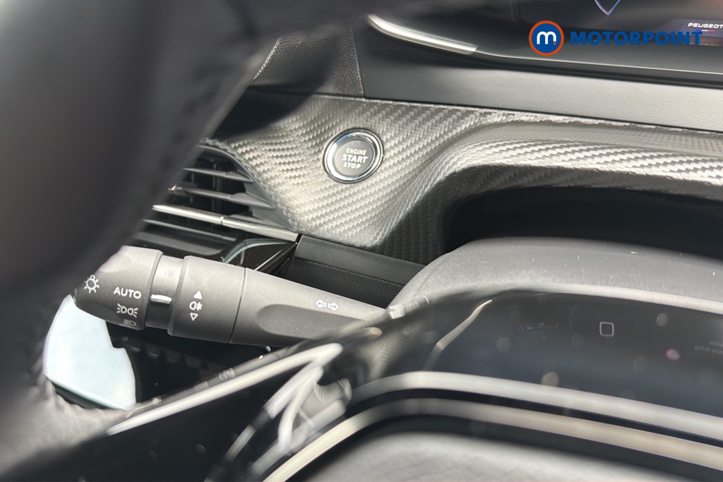 Peugeot 2008 Allure Manual Petrol SUV - Stock Number (1644826) - 5th supplementary image