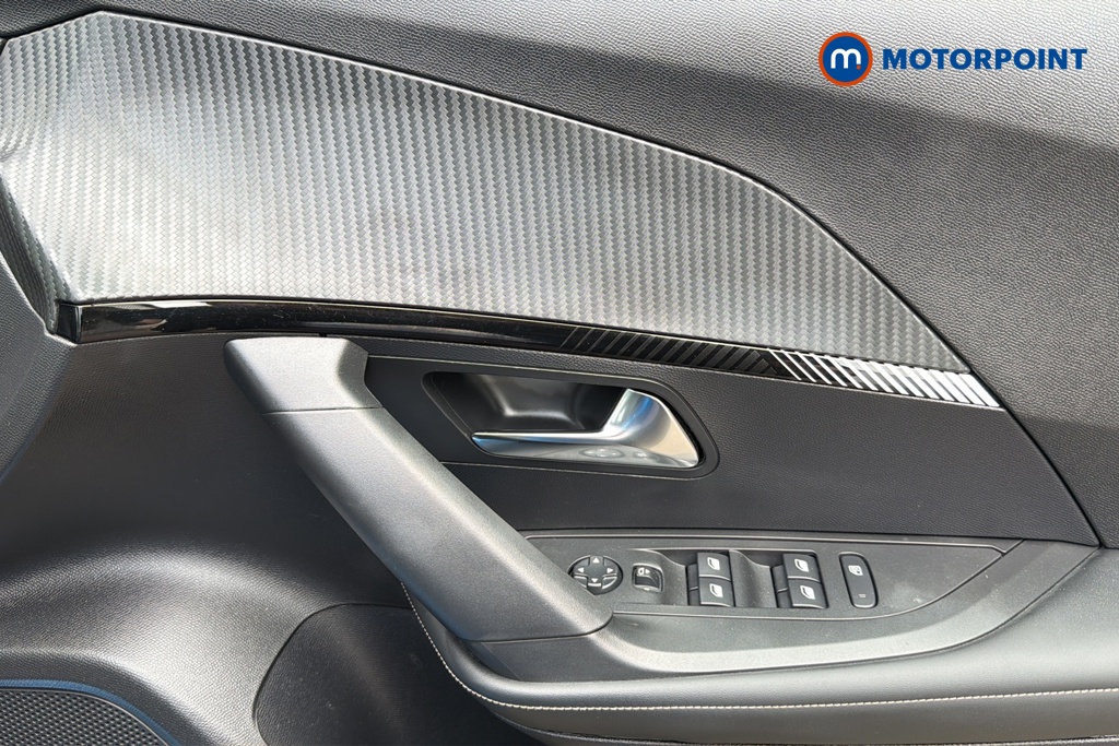 Peugeot 2008 Allure Manual Petrol SUV - Stock Number (1644826) - 19th supplementary image